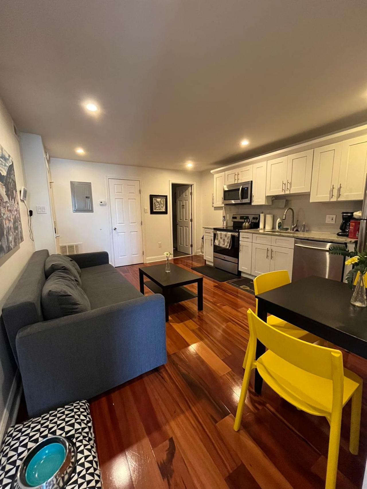 Modern Cozy Unit Near Geno'S & Pat'S Leilighet Philadelphia Eksteriør bilde